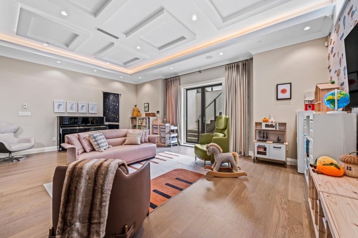 Photo 26 at 2867 W 44th Avenue, Kerrisdale, Vancouver West