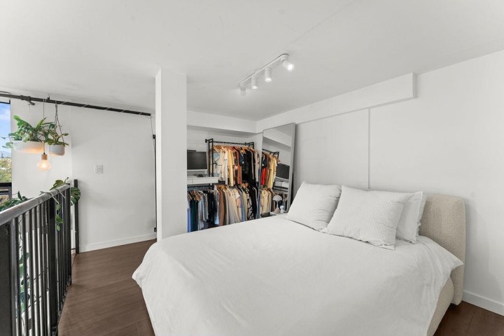 Photo 14 at 401 - 1 E Cordova Street, Downtown VE, Vancouver East