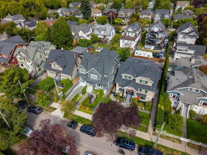 Photo 23 at 2523 W 8th Avenue, Kitsilano, Vancouver West