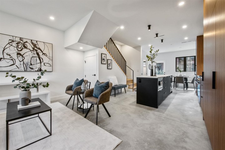 Photo 5 at 2 - 1166 E 26th Avenue, Knight, Vancouver East