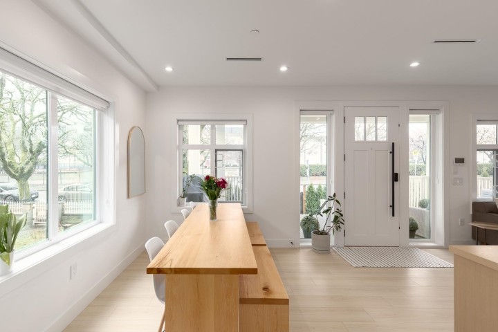 Photo 9 at 1727 E 22nd Avenue, Victoria VE, Vancouver East
