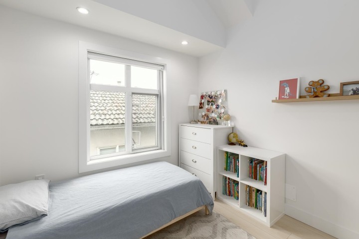 Photo 19 at 1727 E 22nd Avenue, Victoria VE, Vancouver East