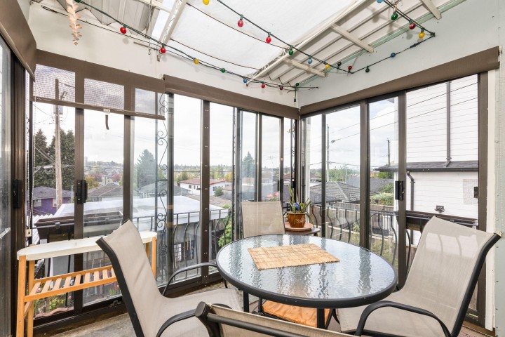 Photo 15 at 3350 E 8 Avenue, Renfrew VE, Vancouver East