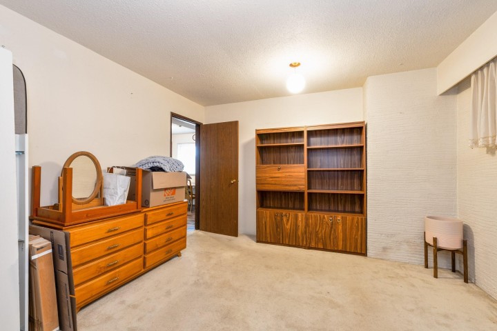 Photo 19 at 3350 E 8 Avenue, Renfrew VE, Vancouver East
