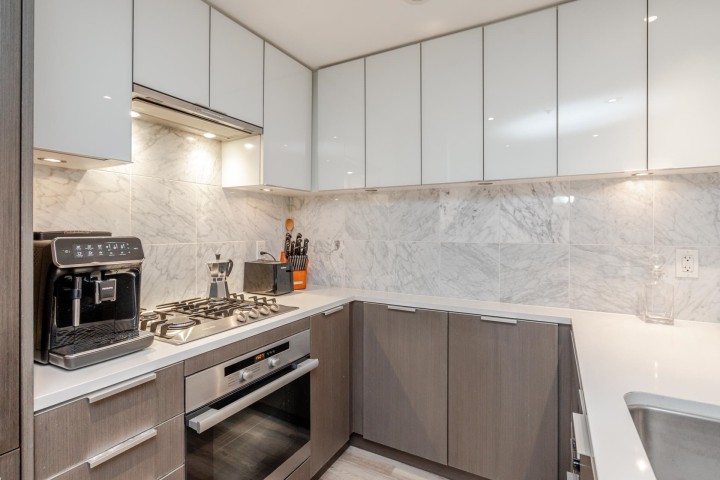 Photo 15 at 107 - 110 Switchmen Street, Mount Pleasant VE, Vancouver East