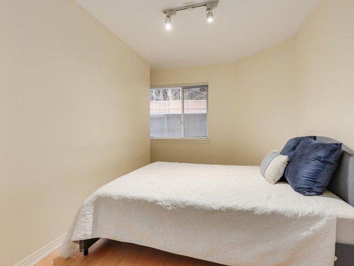 Photo 15 at 117 - 555 W 14th Avenue, Fairview VW, Vancouver West
