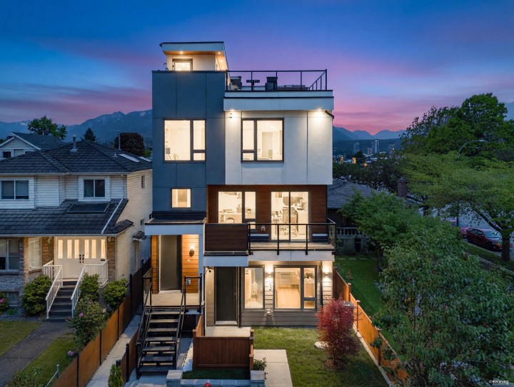 Photo 17 at 3 - 2893 Eton Street, Hastings Sunrise, Vancouver East