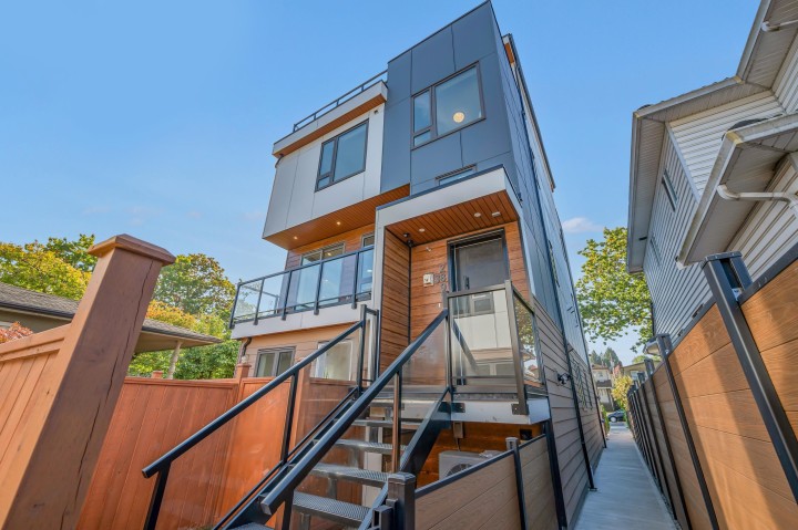 Photo 14 at 3 - 2893 Eton Street, Hastings Sunrise, Vancouver East