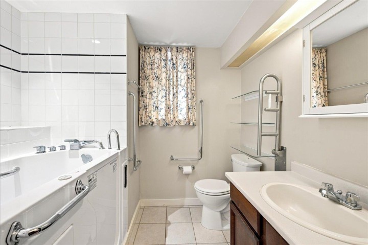 Photo 19 at 5584 Maple Street, Shaughnessy, Vancouver West