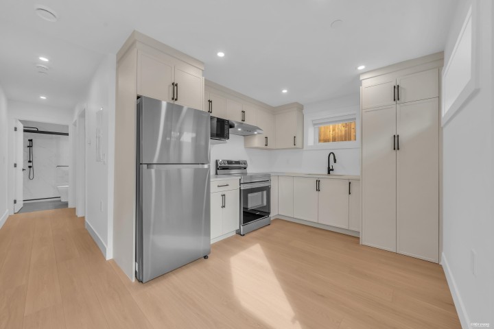 Photo 27 at 4328 Rupert Street, Renfrew Heights, Vancouver East