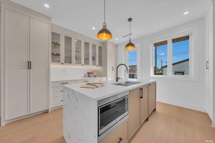Photo 12 at 4328 Rupert Street, Renfrew Heights, Vancouver East
