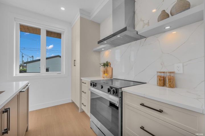 Photo 15 at 4328 Rupert Street, Renfrew Heights, Vancouver East