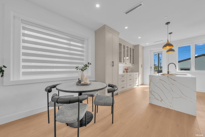 Photo 8 at 4328 Rupert Street, Renfrew Heights, Vancouver East