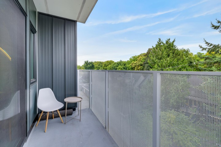Photo 20 at 411 - 2520 Guelph Street, Mount Pleasant VE, Vancouver East