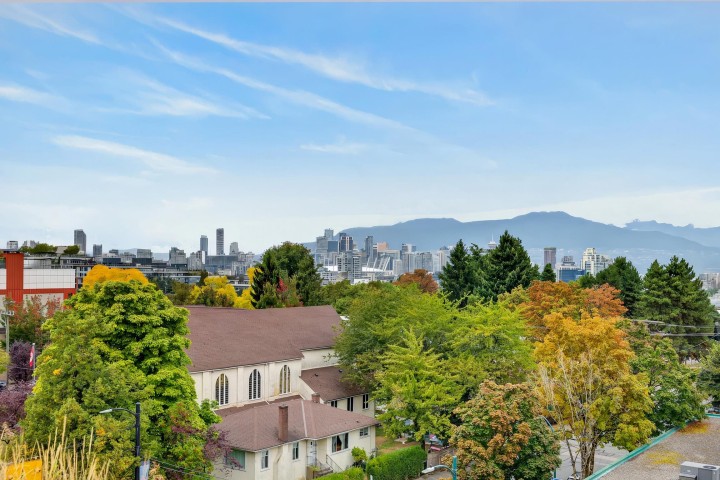 Photo 29 at 411 - 2520 Guelph Street, Mount Pleasant VE, Vancouver East