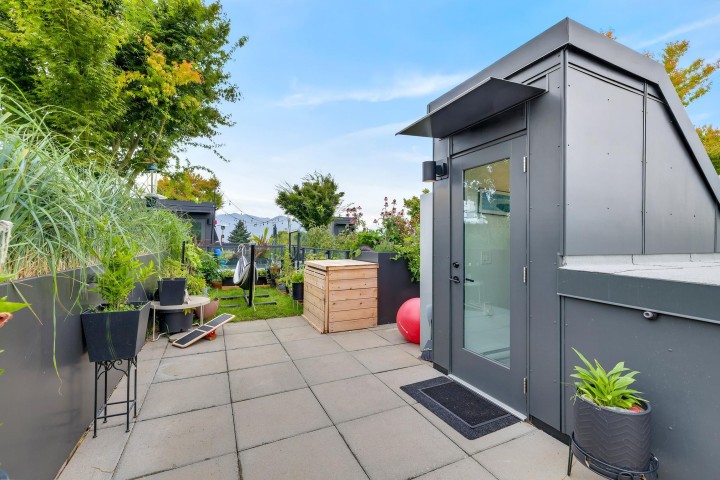 Photo 25 at 411 - 2520 Guelph Street, Mount Pleasant VE, Vancouver East