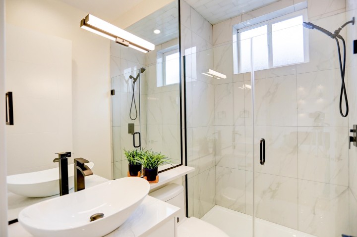Photo 9 at 2026 E 32nd Avenue, Victoria VE, Vancouver East