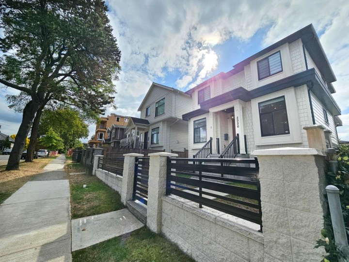 Photo 38 at 2026 E 32nd Avenue, Victoria VE, Vancouver East