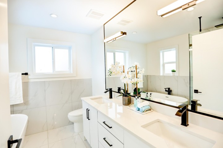 Photo 14 at 2026 E 32nd Avenue, Victoria VE, Vancouver East
