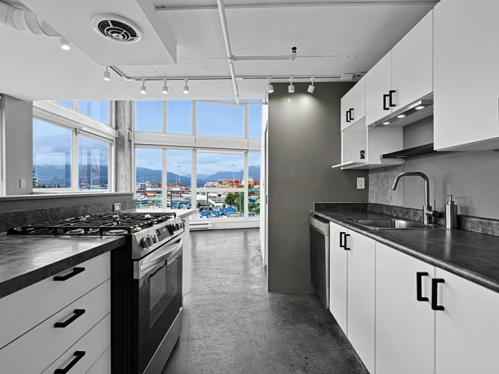 Photo 12 at 429 - 289 Alexander Street, Strathcona, Vancouver East