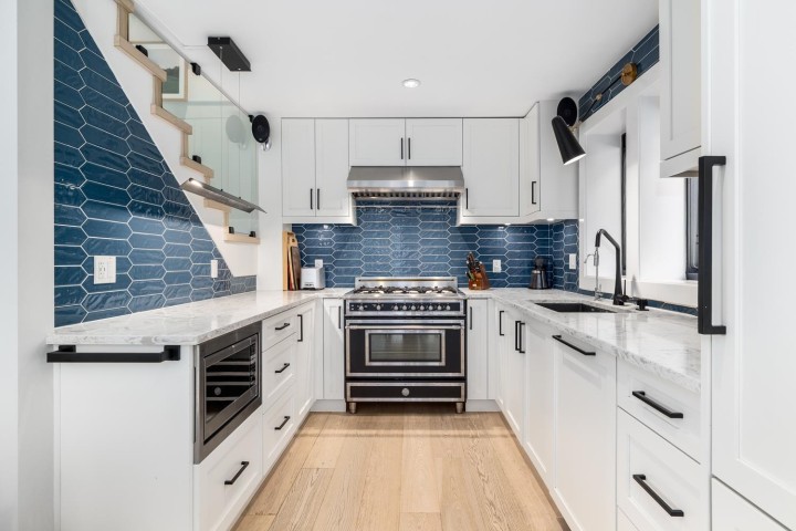 Photo 1 at 3918 Carolina Street, Fraser VE, Vancouver East