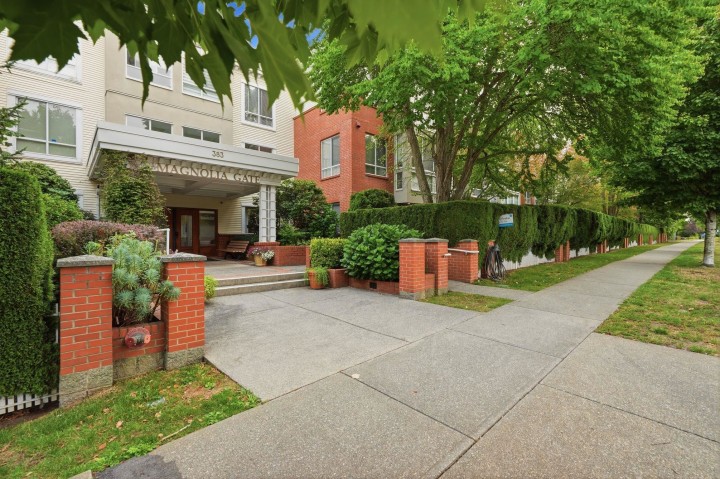 Photo 2 at 333 - 383 E 37th Avenue, Main, Vancouver East