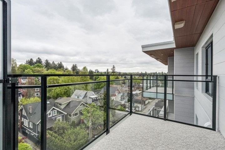 Photo 6 at 411 - 1680 E 12th Avenue, Grandview Woodland, Vancouver East