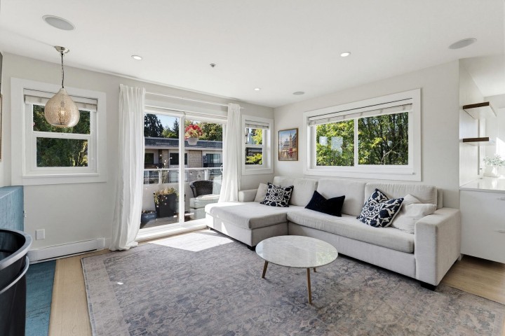 Photo 3 at 407 - 1206 W 14th Avenue, Fairview VW, Vancouver West
