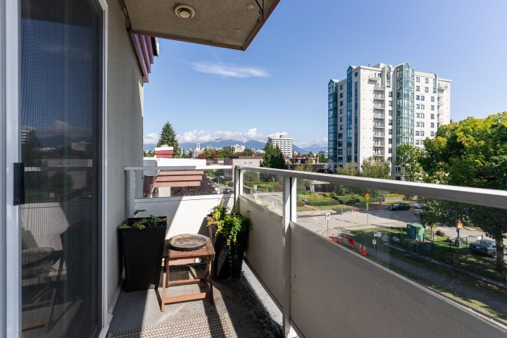 Photo 15 at 407 - 1206 W 14th Avenue, Fairview VW, Vancouver West