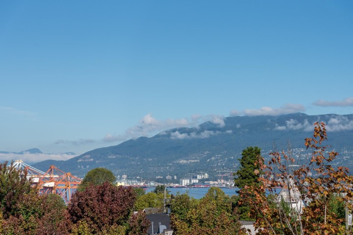 Photo 19 at L2 - 2556 E Hastings Street, Renfrew VE, Vancouver East