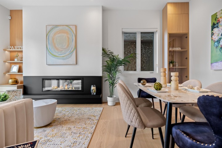 Photo 1 at 2 - 3813 W 16th Avenue, Point Grey, Vancouver West