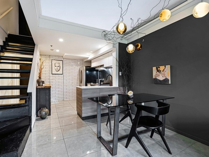 Photo 5 at 7 - 1355 W 4th Avenue, False Creek, Vancouver West