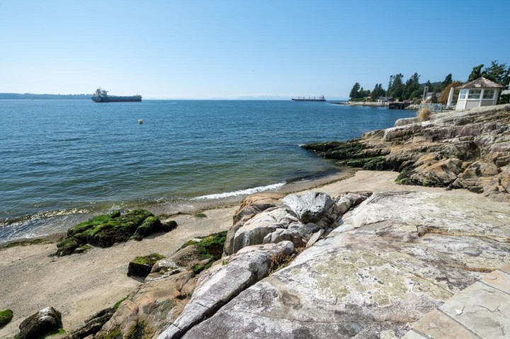 Photo 2 at 4052 Marine Drive, Sandy Cove, West Vancouver