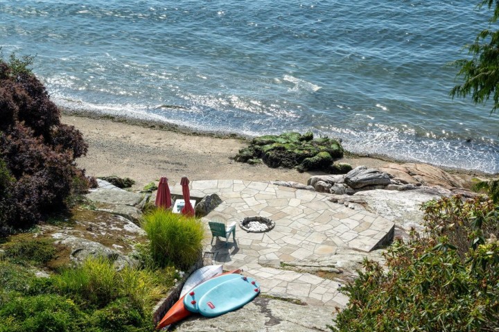 Photo 1 at 4052 Marine Drive, Sandy Cove, West Vancouver