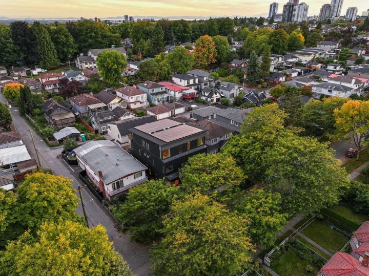 Photo 36 at 2 - 164 E 38th Avenue, Main, Vancouver East