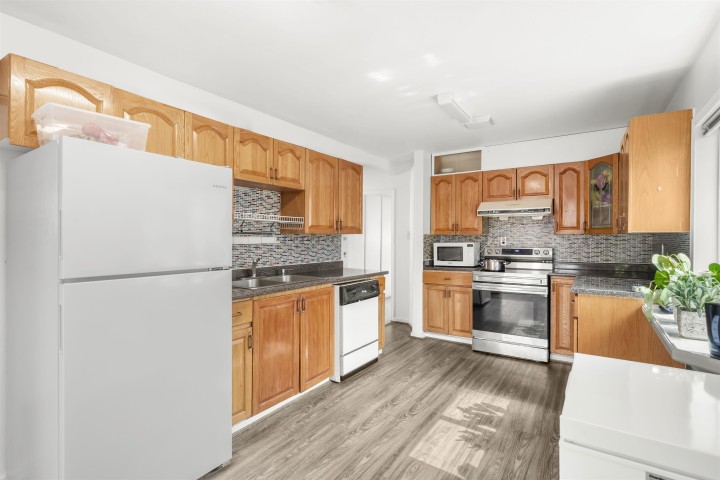 Photo 22 at 6777 Kerr Street, Killarney VE, Vancouver East