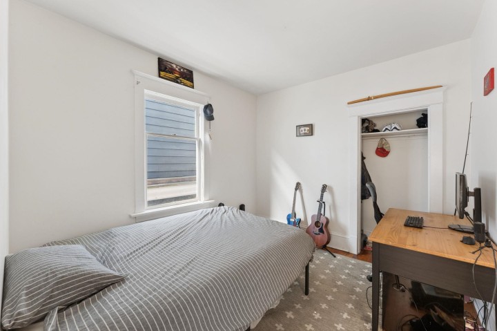 Photo 15 at 614 E 19th Avenue, Fraser VE, Vancouver East