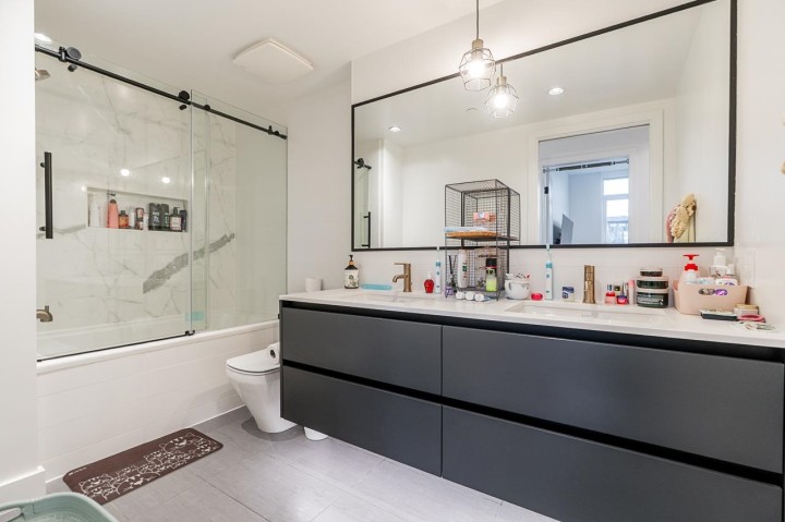 Photo 19 at 404 - 458 W 63rd Avenue, Marpole, Vancouver West