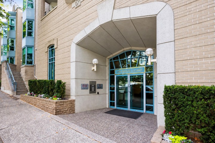 Photo 6 at 1702 - 1238 Melville Street, Coal Harbour, Vancouver West