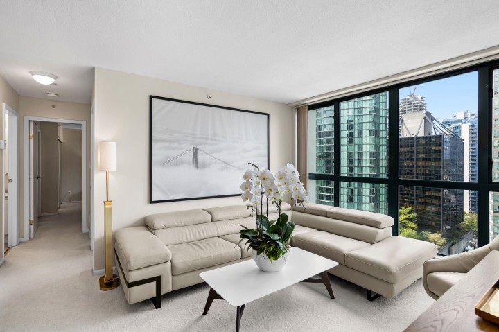 Photo 16 at 1702 - 1238 Melville Street, Coal Harbour, Vancouver West