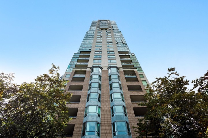 Photo 34 at 1702 - 1238 Melville Street, Coal Harbour, Vancouver West