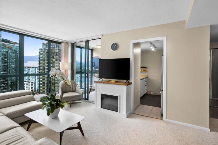 Photo 14 at 1702 - 1238 Melville Street, Coal Harbour, Vancouver West