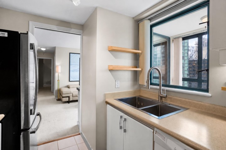 Photo 19 at 1702 - 1238 Melville Street, Coal Harbour, Vancouver West