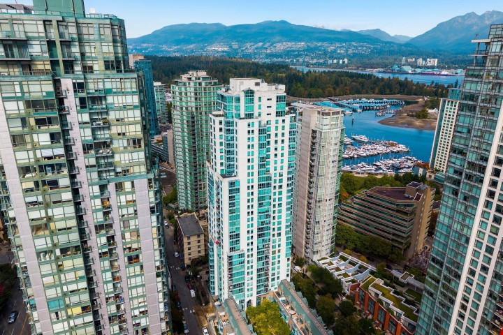 Photo 4 at 1702 - 1238 Melville Street, Coal Harbour, Vancouver West