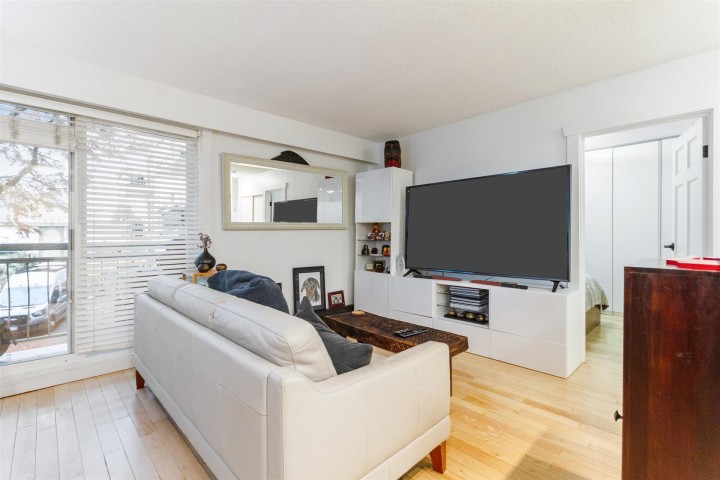 Photo 4 at 213 - 711 E 6th Avenue, Mount Pleasant VE, Vancouver East