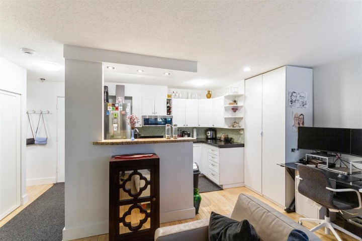 Photo 8 at 213 - 711 E 6th Avenue, Mount Pleasant VE, Vancouver East