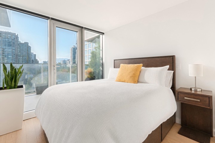 Photo 9 at 1005 - 1480 Howe Street, Yaletown, Vancouver West