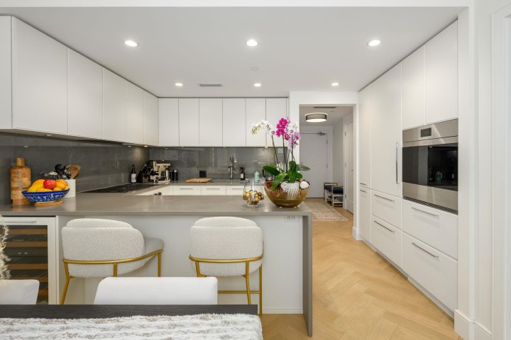 Photo 10 at 204 - 4675 Cambie Street, Cambie, Vancouver West