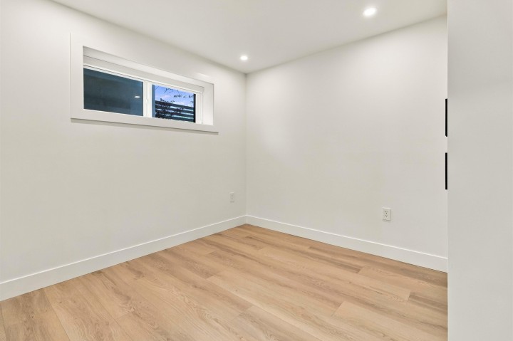 Photo 36 at 6425 Doman Street, Killarney VE, Vancouver East