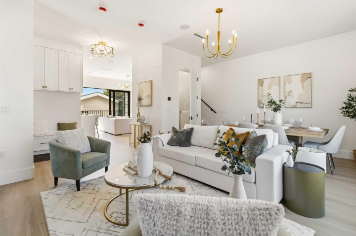 Photo 1 at 6425 Doman Street, Killarney VE, Vancouver East